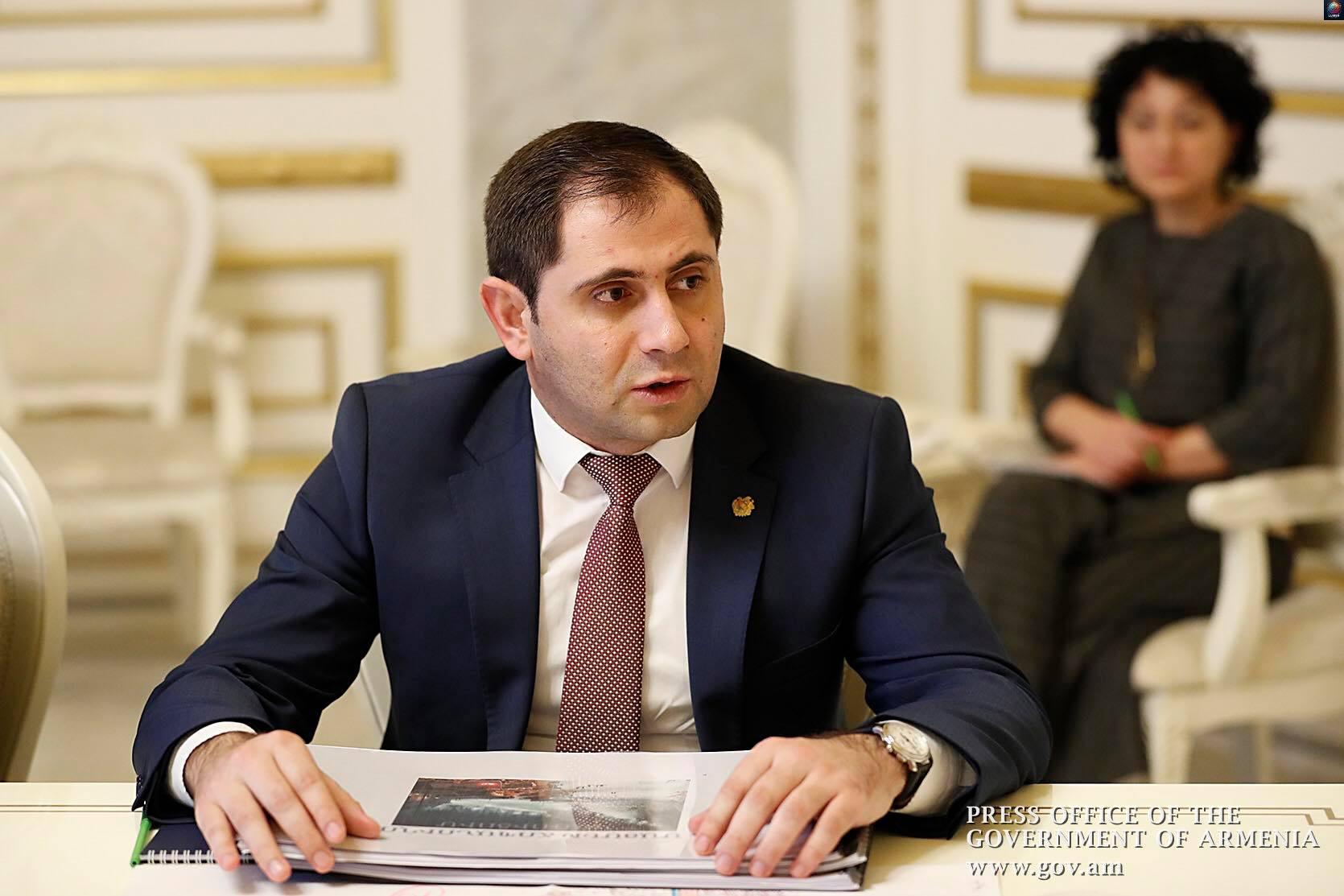 Շատ ծնողներ իրենց երեխաներին զրկում են ՀՀ քաղաքացիությունից, որ չծառայեն բանակում. ազգային անվտանգության նկատառումներից ելնելով՝ թվեր չեմ նշի. Սուրեն Պապիկյան