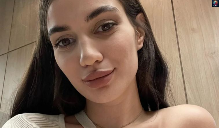 Աղջիկներ ջան, կյանքում չամուսնանաք գեղ ացու հետ, էդ համբ ալները իրանց կովերից ու ոչխարներից բացի բան չեն տեսել, ճիշտ են ասու, որ գեղացուն ինչքան էլ եփես ականջները հում ա մնում