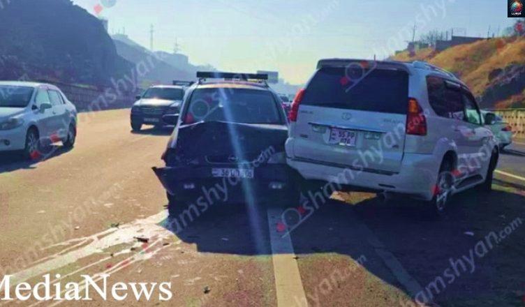 Բախվել են «Լեքսուս»-ն ու «Օպել»-ը. կա վիրավոր