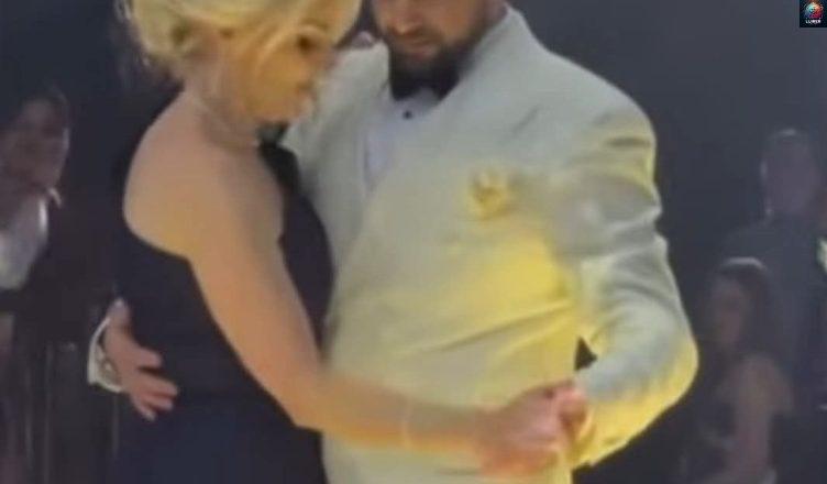 Գոռ Եփրեմյանի և մայրիկի հուզիչ պարը. Բացառիկ տեսանյութ