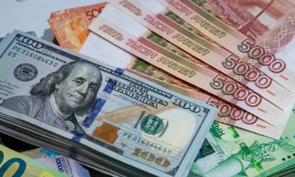 Դոլարն ու ռուբլին թանկացել են․ փոխարժեքն՝ այսօր
