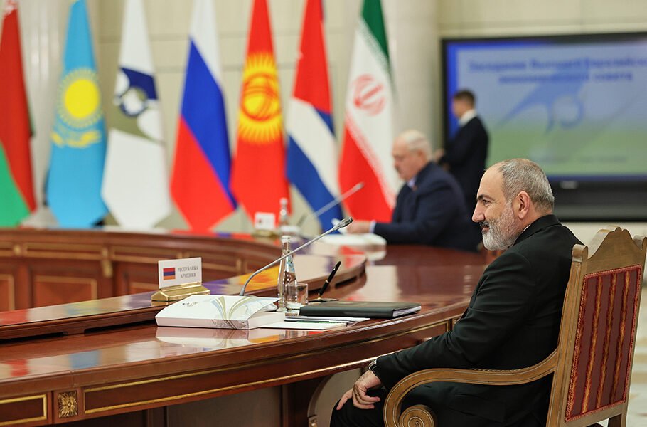 Փաշինյանը՝ ԵԱՏՄ-ի և ԵՄ-ի հարցով հանրաքվե անցկացնելու մասին